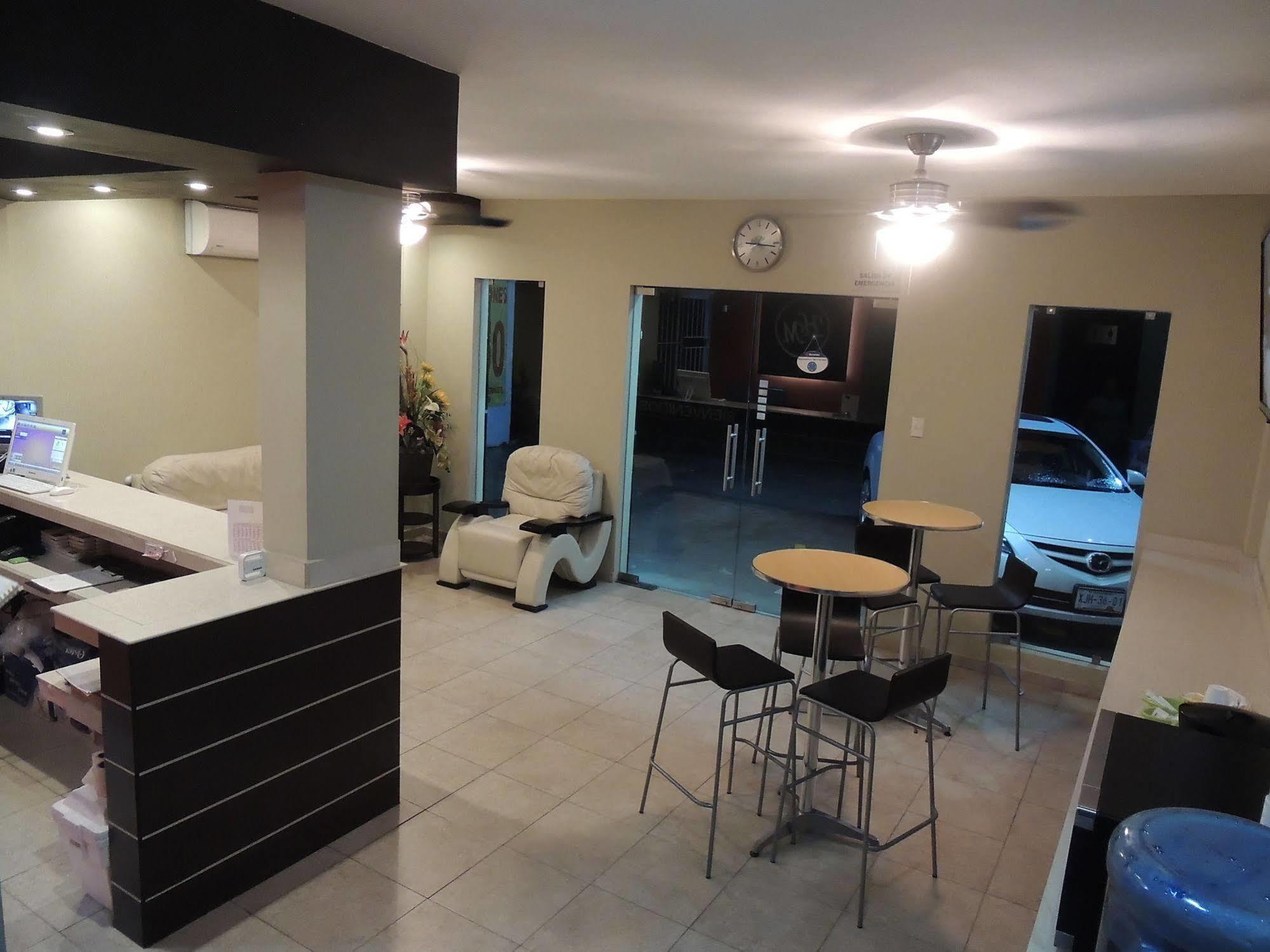 Hotel Metropolitano Tampico Bagian luar foto